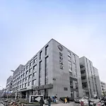 Ji Hotel Shanghai Xujiahui Yishan Road